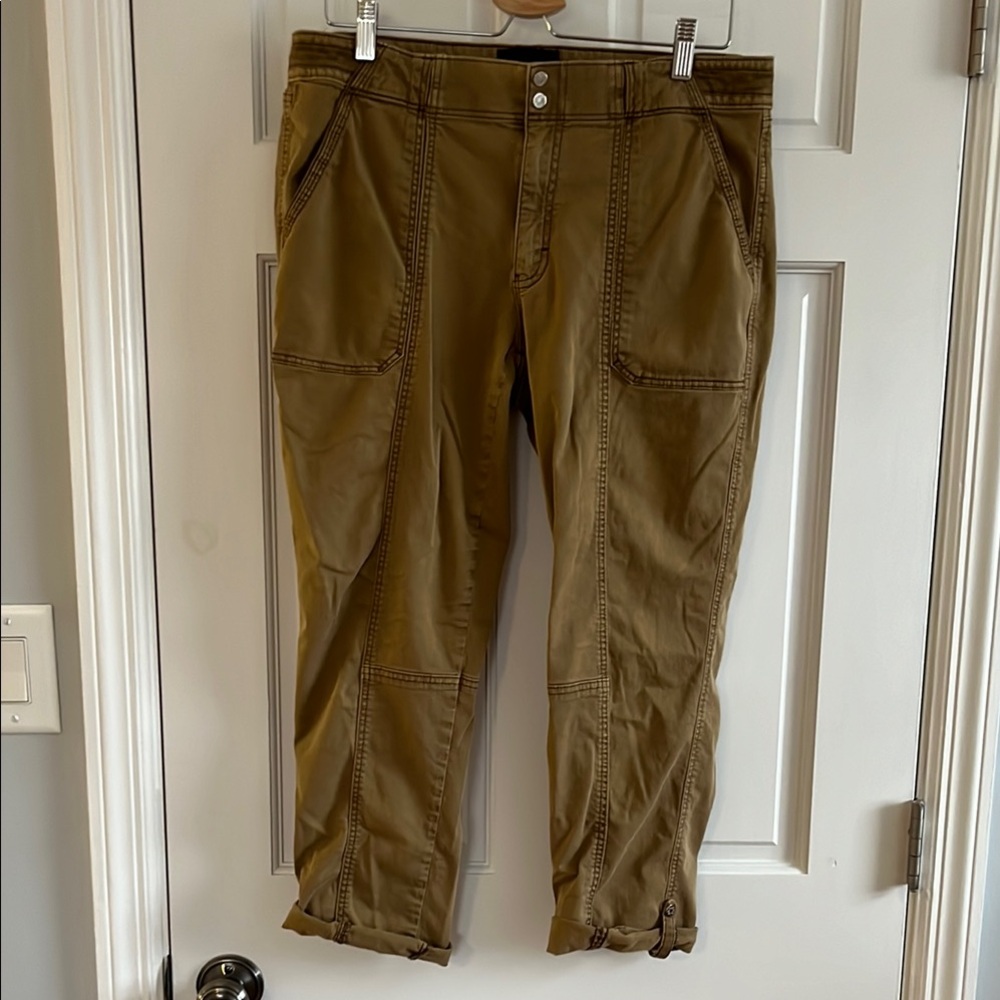 White House Black Market Pret a Pedi Cargo Pants Sz 12